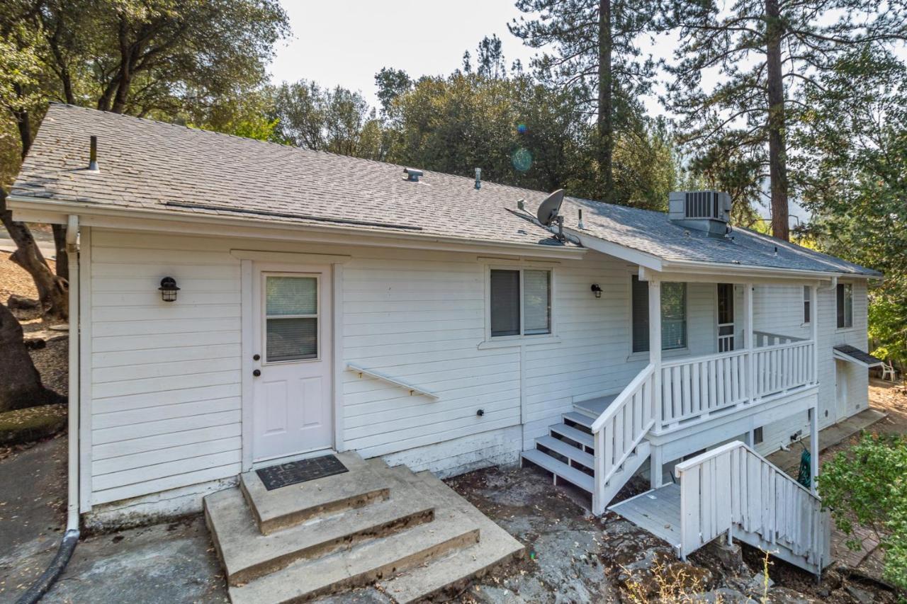 Pine Place Oakhurst Esterno foto